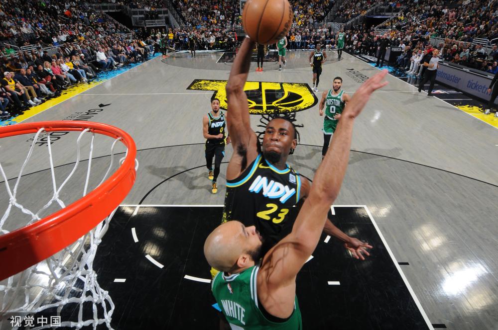 引领时尚新 引领时尚新