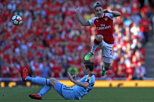 代足球中场 代足球中场