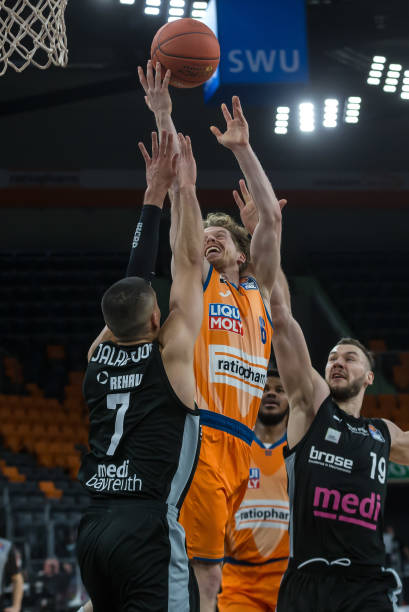 球队中的每 球队中的每