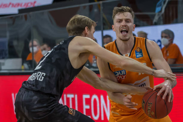 待高于对比 待高于对比